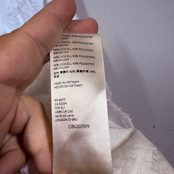 Free People Medium Callie Top White Cropped Cut Out Tie Back Puff Sleeves - Picture 12 of 12